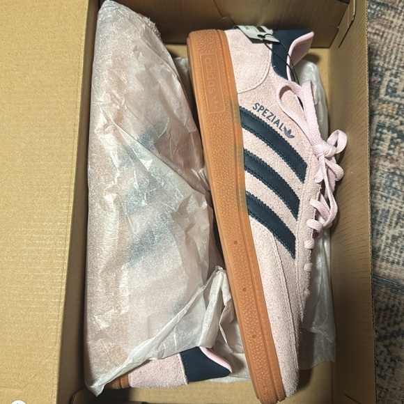 Adidas Handball Spezial "Clear Pink" - Picture 4 of 6